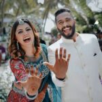 Sreevidya Nair Instagram - Engaged ❤ @sreevidya__mullachery @rahul_ramchandrann @wingsman__munavarali 📸 #eventplanner @1m_events #brideoutfit@jazaashdesignstudio #groomoutfit@kurdhishdesigns #MUA @arun_uthradam #hair @hennamakeupstudio IMAN BEACH RESORT MOGRAL