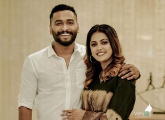 Sreevidya Nair Instagram - Dear Instagram family, Introducing my better half to you all with immense excitement @rahul_ramchandrann ❤️ We are getting engaged on January 22, 2023. 💍 We need all your prayers and blessings through out. Thank you very much for all the messages and comments I’ve gotten so far. I love you all to the moon and back. ❤️🥰 💄 @fiama_makeupstudio #blessed #getting #engaged #officially