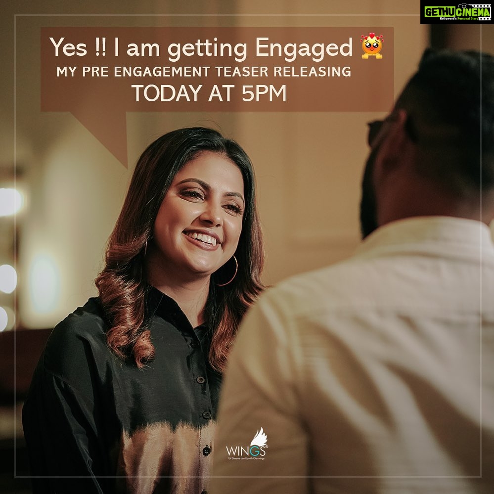 Sreevidya Nair Instagram - So guys! Finally, it’s happening.🥰 Yes, I am getting engaged ❤️ Super excited to share my pre-engagement teaser with you all at 5 PM this evening! STAY TUNED !!!