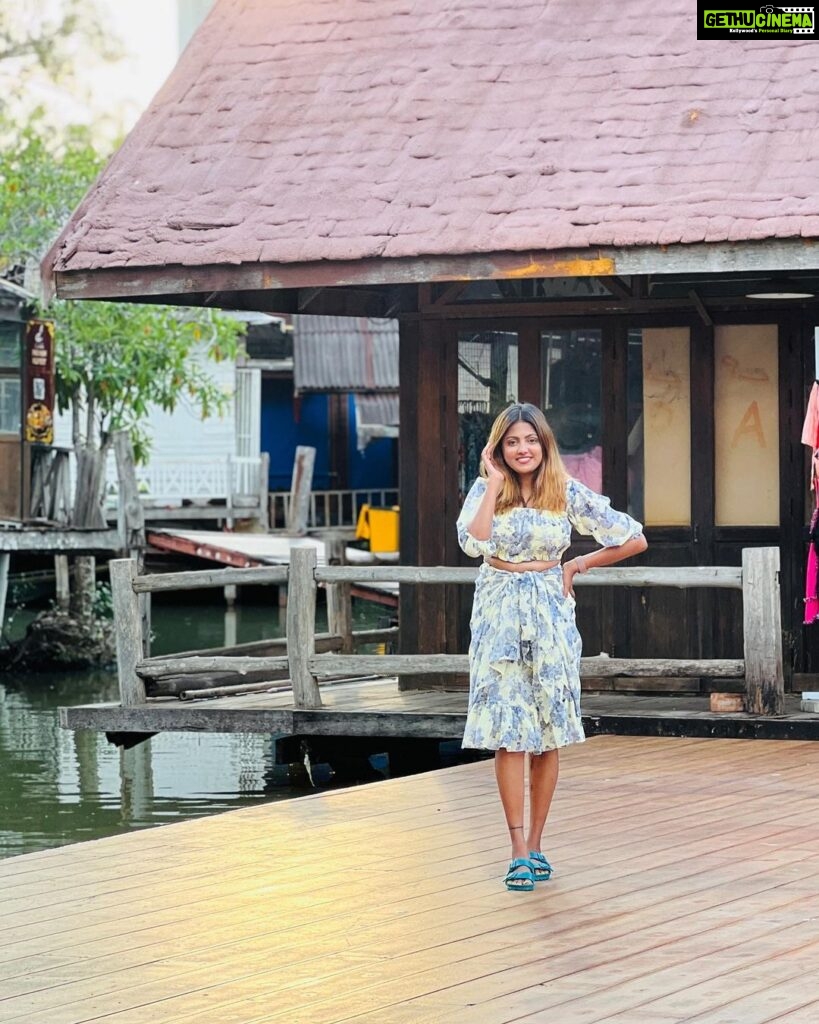 Sreevidya Nair Instagram - 🌼🌼 Floating Market at Pattaya
