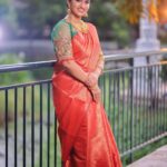 Sridevi Ashok Instagram - Very Good Morning… Have a nice week ahead. Half saree : @tweety_threads Make up - @jiyamakeupartistry Hairstyle- @mani_stylist_ Photography - @rootzstudios Location- @sppgardens #photoshoot #srideviashok #fashionlover #fashionphotography #lifestyleblogger #newclothing