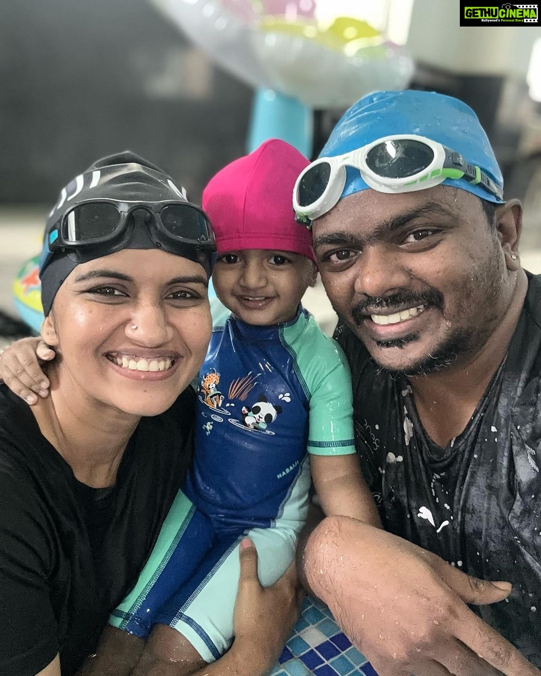 Sridevi Ashok Instagram - Swimming 🏊♀️ 🏊♂️ Date with @ashok_chintala @sitara_chintala Chennai, India