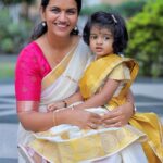 Sridevi Ashok Instagram - This is our Onam photoshoot. @sitara_chintala you are soo grown up and looking damn cute.. We wish you all a Happy Onam 🫶❤️ Photography : @ashok_chintala #srideviashok #onamphotoshoot #onam #onam2023 #modelshoot #chennaiinfluencer #fashionblogger #fashionable #mommyblogger #chennaimommyblogger Chennai, India