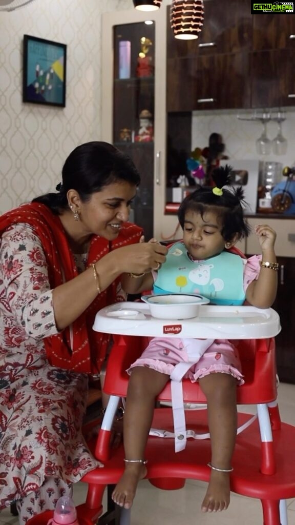 Sridevi Ashok Instagram - Say goodbye to mealtime messes with the @luvlap.in 4-in-1 Convertible High Chair. Experience the joy of mess-free meals together! 🍽️💕 #MessFreeMeals #LuvLapHighChair