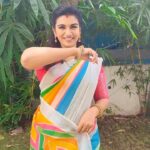 Sridevi Ashok Instagram - Get ready with me for an office ethnic wear day. Saree from @lfab_creations