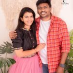 Sridevi Ashok Instagram - “காதலாட காதலாட காத்திருந்தேனே ஆசை நூலில் பாசம் பூக்கள் கோர்த்திருந்தேனே…” Together, we will rule the world… @ashok_chintala Photo courtesy @snugglebunnyphotography . #srideviashok #couplegoals #togetherforever