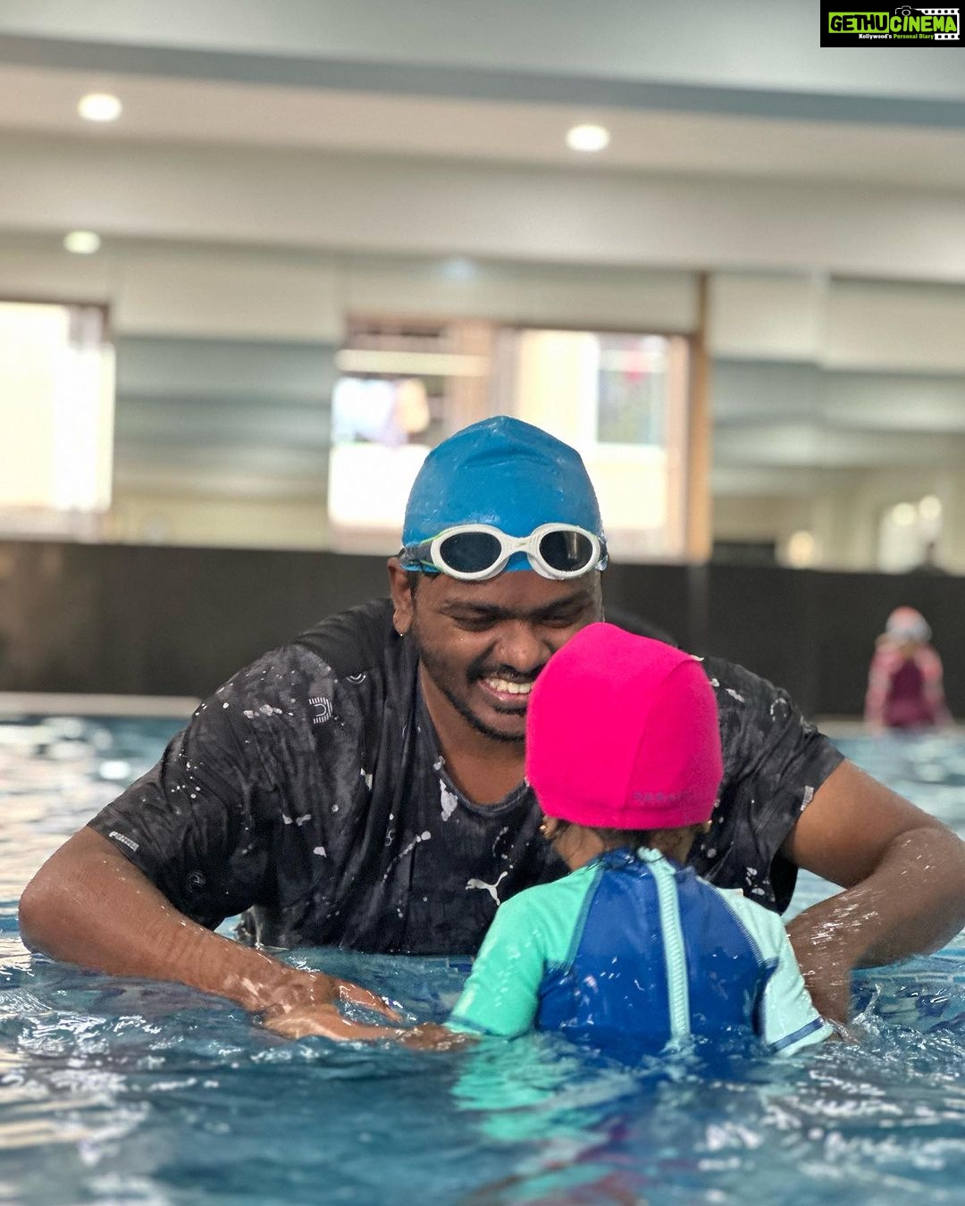 Sridevi Ashok Instagram - Swimming 🏊♀️ 🏊♂️ Date with @ashok_chintala @sitara_chintala Chennai, India