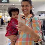 Sridevi Ashok Instagram - Sitara’s Love for mirrors ❤️❤️❤️ @sitara_chintala @ashok_chintala #srideviashok #sitara #loveformirror #mirrorselfie #reels