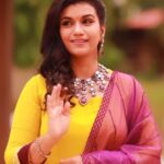 Sridevi Ashok Instagram - Be your own sunshine .. wearing these beautiful hand crafted Jewels from @vriksham . Thank you so much dear . All the very best. Check out @vriksham #srideviashok Chennai, India