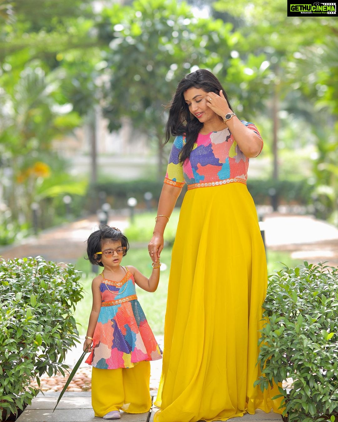 Sridevi Ashok Instagram - Happiness is wearing the same dress ❤️ Mom & Dress Combo : @io__fashion Photoshoot : @ashok_chintala #srideviashok #fashionable #fashionblogger #fashiongram #designerchildrenswearofficial #designerwearinspiration #momanddaughter #momanddaughterdress #chennaiinfluencer Chennai, India