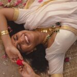 Srinda Instagram - Hope y'all had a wonderful time with your loved ones! ♥️🥳 POV of me after two glasses of heavenly adapradhaman! 🤩 #sugarhigh #payasamhigh
