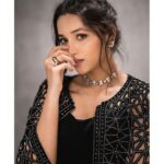 Srinidhi Ramesh Shetty Instagram - 🖤🤍 Outfit @taruntahiliani Styled by @niru05_raghupathy Jewelry @isharya Photos @mediacreative.pl Hair @mk_fryzjer #MisterSupranational2023 ✨️🙏🏻