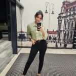 Srinidhi Ramesh Shetty Instagram - So it's a tiny tidy tuesday n while decluttering, I found some random mirror selfies in my gallery🙈 I wonder why was I clicking them though😅🤷🏻‍♀️ Are you one of those ppl too who click pictures but never upload or share anything anywhere🤭🤷🏻‍♀️ PS : The last pic, it's just me being the happiest😅🐒