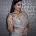 Srinidhi Ramesh Shetty Instagram - Sparkle & shine ✨️🤍 . . . . . Outfit @taruntahiliani Stylist @niru05_raghupathy Jewellery @kyra_gallery Makeup @roshnisafir Hair @babita.kc.1272 Photos @faisal_tirz #SIIMA2023 ✨️