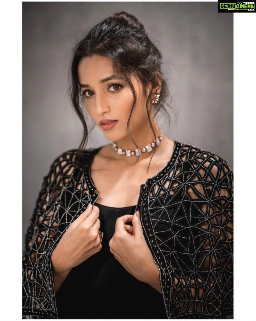 Actress Srinidhi Ramesh Shetty HD Instagram Photos and Wallpapers ...