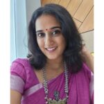 Sriranjani Sundaram Instagram - Onwards and Upwards :) #sareegram #sareelove #weekendishere