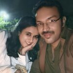 Sriranjani Sundaram Instagram - Pic 1: my face when @realamitbhargav joins the trip Pic 2: when he has to leave early without me :( #storyofalways #lovebuddies #trippytrip