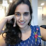 Sriranjani Sundaram Instagram - I wanted some #midweekmotivation and then realised we're closer to the weekend! Have you lost track of time this week? #lostintales #writingmood #readingmood