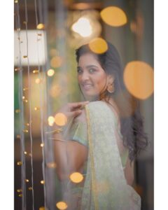 Srushti Dange Instagram - You’ve got something they don’t 🌟✨🦋

@hairandmakeupbynive