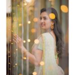 Srushti Dange Instagram - You’ve got something they don’t 🌟✨🦋 @hairandmakeupbynive
