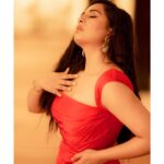 Srushti Dange Instagram - God bless this hot mess 💃 Designed @sindira_by_swethaindiran Styled @swethaindiranstylist Makeup @hairandmakeupbynive Hairdo @mohan.hairstylist Photographer @camerasenthil #srushtidange #like4like #travel #instagram #style #summer #srushti #fitness #food #fun #srushtiidange #beauty #instalike #smile #cookuwithcomali #music #ootd #instamood #cwc #cookwithcomali #cookwithcomali4 #cookwithcomaliseason4