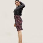 Srushti Dange Instagram – Welcome to my Dark side 🌑

Designed by @sindira_by_swethaindiran 
Styled by @puraniii @swethaindiranstylist 
Makeup @hairandmakeupbynive 
Hair @vishaa_hairandmakeup 
Photographer @dhanush__photography 

 #happy #picoftheday #cute #srushtidange  #travel #instagram #style #summer #srushti  #fitness #food #fun #srushtiidange 
#beauty #instalike #smile #cookuwithcomali #music #ootd #instamood #cwc #cookwithcomali #cookwithcomali4 #cookwithcomaliseason4