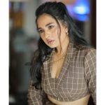 Srushti Dange Instagram – I got a mind full of unsaid things 📜

@sindira_by_swethaindiran X @swethaindiranstylist X @hairandmakeupbynive X @vishaa_hairandmakeup X @dhanush__photography X @thecactistore 

 #picoftheday #cute #srushtidange #style #summer #srushti #fun #srushtiidange 
#beauty #smile #cookuwithcomali #music #ootd #instamood #cwc #cookwithcomali #cookwithcomali4 #cookwithcomaliseason4