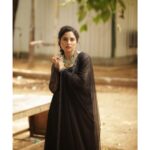 Srushti Dange Instagram – They say black is beauty ♠️

Designer @sindira_by_swethaindiran 
Styled by @swethaindiranstylist 
Makeup by @hairandmakeupbynive 
Hairdo by @vishaa_hairandmakeup 
Photographer by @shotsbyuv @sat_narain

#cute #srushtidange #like4like #travel #instagram #style #summer #srushti  #fitness #food #fun #srushtiidange 
#beauty #instalike #smile #cookuwithcomali #music #ootd #instamood #cwc #cookwithcomali #cookwithcomali4 #cookwithcomaliseason4