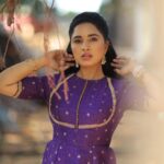 Srushti Dange Instagram - Pay attention to those eye 🪻 @swethaindiranstylist X @sindira_by_swethaindiran X @hairandmakeupbynive X @sankge X @dhanush__photography #cute #srushtidange #like4like #travel #instagram #style #summer #srushti #fitness #food #fun #srushtiidange #beauty #instalike #smile #cookuwithcomali #music #ootd #instamood #cwc #cookwithcomali #cookwithcomali4 #cookwithcomaliseason4