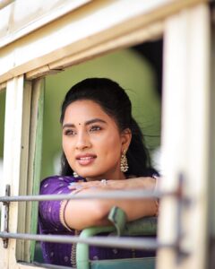Srushti Dange Instagram - Pay attention to those eye 🪻

@swethaindiranstylist X @sindira_by_swethaindiran X @hairandmakeupbynive X @sankge X @dhanush__photography 

#cute #srushtidange #like4like #travel #instagram #style #summer #srushti  #fitness #food #fun #srushtiidange 
#beauty #instalike #smile #cookuwithcomali #music #ootd #instamood #cwc #cookwithcomali #cookwithcomali4 #cookwithcomaliseason4