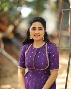 Srushti Dange Instagram - Pay attention to those eye 🪻 @swethaindiranstylist X @sindira_by_swethaindiran X @hairandmakeupbynive X @sankge X @dhanush__photography #cute #srushtidange #like4like #travel #instagram #style #summer #srushti #fitness #food #fun #srushtiidange #beauty #instalike #smile #cookuwithcomali #music #ootd #instamood #cwc #cookwithcomali #cookwithcomali4 #cookwithcomaliseason4