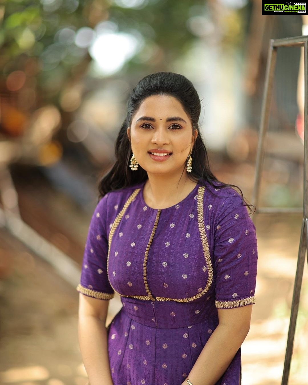 Actress Srushti Dange HD Photos and Wallpapers June 2023 - Gethu Cinema