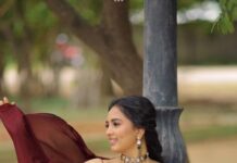 Srushti Dange Instagram - There is great beauty in simplicity @sindira_by_swethaindiran @swethaindiranstylist @hairandmakeupbynive @vishaa_hairandmakeup @dhanushkraja @sankge #reel #reelsinstagram #reelsvideo #reelitfeelit #reelsindia #reelsviral #srushtidange #like4like #travel #instagram #style #summer #srushti #fitness #food #fun #srushtiidange #beauty #instalike #smile #cookuwithcomali #music #ootd #instamood #cwc #cookwithcomali #cookwithcomali4 #cookwithcomaliseason4