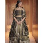 Srushti Dange Instagram - If you got eyes, look at me now 🫒 @swethaindiranstylist @sindira_by_swethaindiran @hairandmakeupbynive @vishaa_hairandmakeup @camerasenthil @fineshinejewels