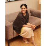 Sunaina Instagram - Photography : @the.portrait.culture @sat_narain @shotsbyyuv Styling @mehndi_jashnani MUA @zuci_hairnmakeup