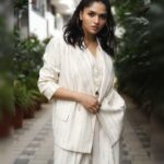 Sunaina Instagram - 📸 @the.portrait.culture @sat_narain @ashwinkarthick1995 Styling @mehndi_jashnani MUA & hair @zuci_hairnmakeup