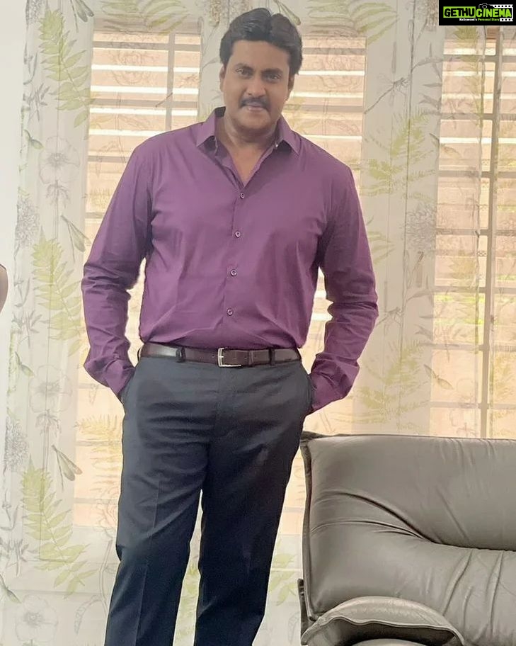 Sunil Instagram - #F3- #Fun & #Frustration in Formals 😉 #F3Movie #F3OnMay27 @venkateshdaggubati @varunkonidela7 @mehreenpirzadaa @tamannaahspeaks @sonalchauhan @anilravipudi #sunil #SunilComedy #LatestComedyscenes #SunilAsMaglamsrinu #MangalamSrinuInPushpa #SunilLatestPics #LatsetPicsOfSunil #comediansunil #SunilLatestStills #SunilAsVillan #summerspecial #LatestClicks #entertainment #SunilLatestMovies #F3Trailer #funmovies #formallook