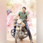 Sunil Instagram - Cine - Poliiiiceeeeee #ActorSunil #SunilasPolice #tollywood #TollywoodActors #onsetstills #Onsetslatestpic #onset #onsetlife #SunilComedy #LatestComedyscenes #SunilAsMaglamsrinu #MangalamSrinuInPushpa #SunilLatestPics #LatsetPicsOfSunil #comediansunil #ComedyKingSunil #SunilLatestMovie