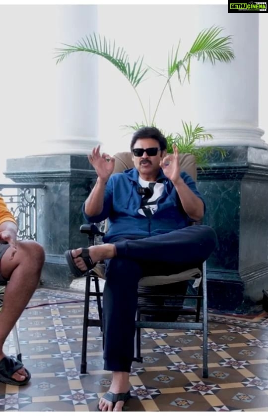 Sunil Instagram - You can't miss Naga Ratthamma’s hungama on the sets of F3.. #F3OnMay27 #NagaRatthamma #F3Movie @venkateshdaggubati @iamvaruntej7 @anilravipudi #Sunaina @tamannaahspeaks @mehreenpirzadaa @svccofficial #DilRaju @adityamusicindia @f3_movie @thisisdsp @suniltollywood