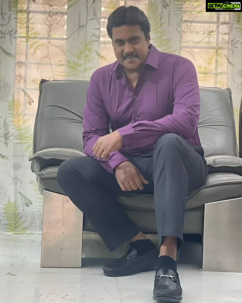 Sunil Instagram - #F3- #Fun & #Frustration in Formals 😉 #F3Movie #F3OnMay27 @venkateshdaggubati @varunkonidela7 @mehreenpirzadaa @tamannaahspeaks @sonalchauhan @anilravipudi #sunil #SunilComedy #LatestComedyscenes #SunilAsMaglamsrinu #MangalamSrinuInPushpa #SunilLatestPics #LatsetPicsOfSunil #comediansunil #SunilLatestStills #SunilAsVillan #summerspecial #LatestClicks #entertainment #SunilLatestMovies #F3Trailer #funmovies #formallook