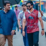 Sunil Instagram - On Set Fun with @harshachemudu and @syedsohelryan_official 😀 #ActorSunil #SunilasPolice #TollywoodActors #onsetstills #Onsetlatestpics #SunilComedy #LatestComedyscenes #SunilAsMaglamsrinu #MangalamSrinuInPushpa #SunilLatestPics #LatsetPicsOfSunil #comediansunil #pushpa #SunilLatestMovie #SunilLatestStills #SunilAsVillan