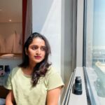 Surabhi Lakshmi Instagram – Bright lights & Dubai skies 🤍

📸: @rashmimuraleedharan 💙

#dubai #surabhilakshmi
