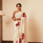Surabhi Lakshmi Instagram - Folded against ivory, I make even the most idle ears gaze. Photography : @arun_payyadimeethal Styling : @arjun_vasudevs Wardrobe : @roukabysreejithjeevan Jewellery: @amayathejewel HMUA : @makeup_by_rajisha Bangalore, India