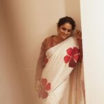 Surabhi Lakshmi Instagram – “Oh beauty! Red on red”, murmurs my hibiscus to it’s mirror.. 
Photography : @arun_payyadimeethal
Styling : @arjun_vasudevs
Wardrobe : @roukabysreejithjeevan
Jewellery: @amayathejewel
HMUA :  @makeup_by_rajisha