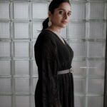Surabhi Lakshmi Instagram – 🧿🖤🩶🖤

💄@amal_ajithkumar 
📸@sameeh_photography 
👗@berra_women
❤️ @aju_popz______ Kozhikode, Kerala, India