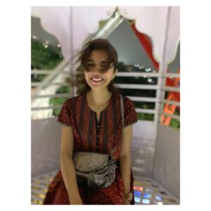 Swathi Reddy Instagram - Qaid mein hai bulbul.

It’s the name of a real movie. I found out today. Don’t ask me how! but if you use it in dumb charades, send me a bubble of good will.

3.1.2020