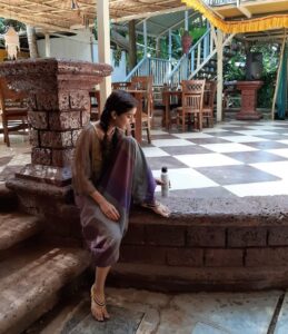 Swathi Reddy Instagram - How to look at anyone who got a Reverse Uno Card from 2020 by it bringing in Republic Day on a Sunday. #LeapYearJam