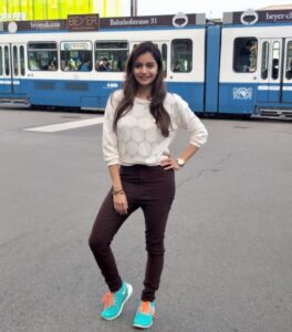 Swathi Reddy Instagram - Ivvi petina adey rasey dani.
