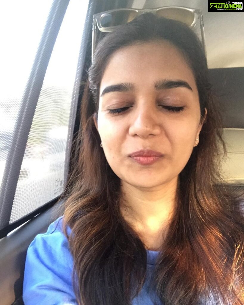 Swathi Reddy Instagram - Stay soft 💙 #Nofilter @mahathalli Remember this?