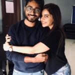 Swathi Reddy Instagram - Harsha, your first film is coming out in a month. You’ve written and directed this. It’s a form of magic isn’t it? Your words coming alive? Wishing you many more 🤍 #Repost @harsha_pulipaka with @use.repost ・・・ “Who is she!!?? A landmine in the name of a feather”!! #swathireddy #panchathantram🎙️